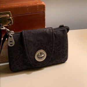 Baggallini wristlet